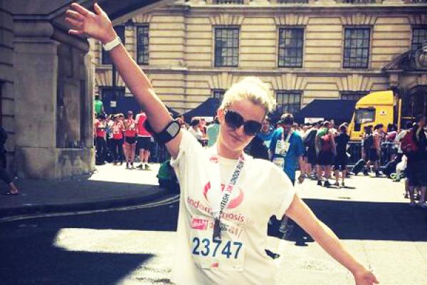 Kim ran the British 10k for Endometriosis UK