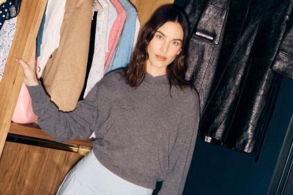 Alexa Chung - Anton Gottlob